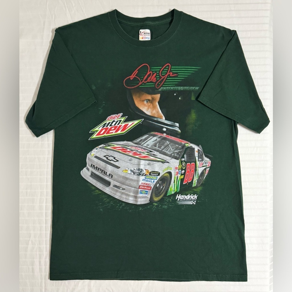 Dale Earnhardt Jr 88 Mountain Dew NASCAR Racing T-Shirt Chase Green Med-Large